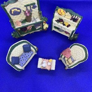 Victorian Memories Miniature Dollhouse Patio Furniture Set, Avon Collect…